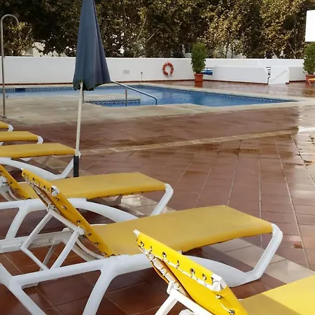 Apartment Cubo's De Lacroix & Pool