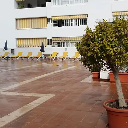 Cubo's De Lacroix & Pool Appartamento
